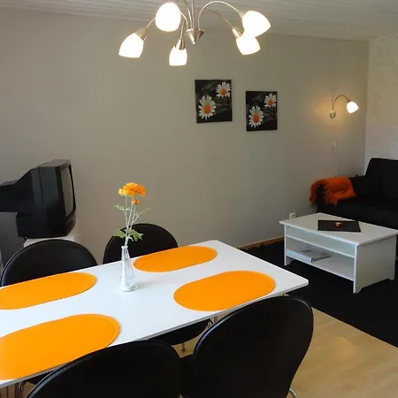 Hjortoe Stugor & Stockhus Finstrom Room photo